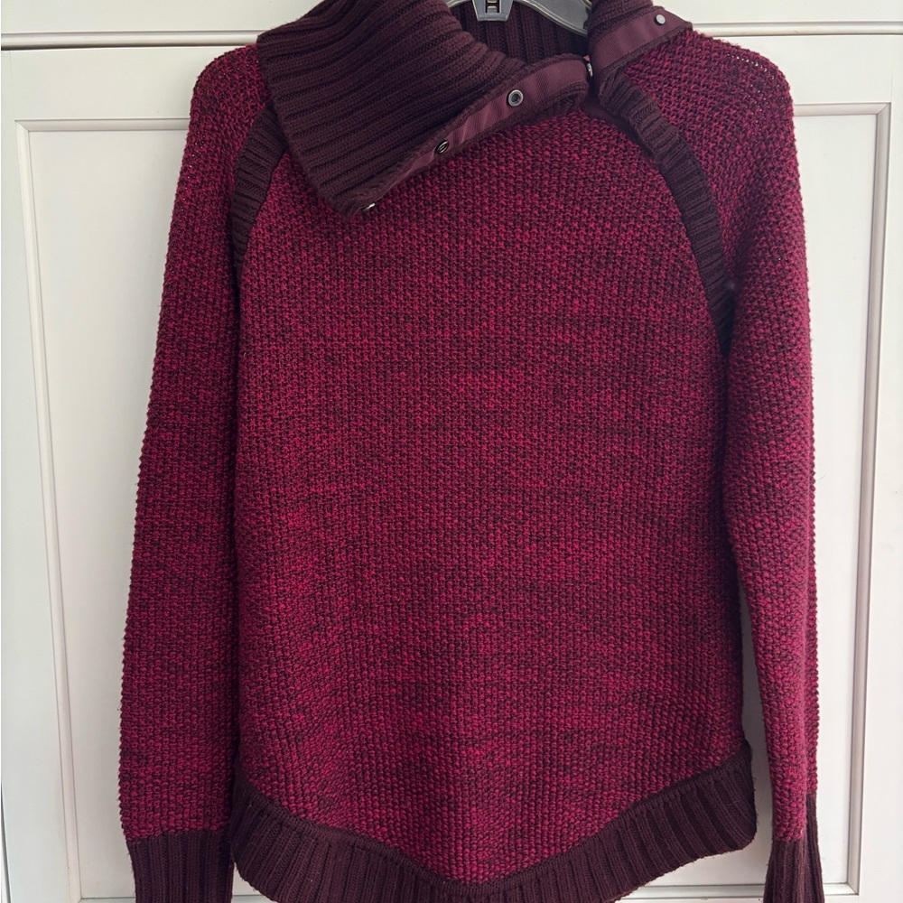 Lululemon Burgundy/Maroon Turtleneck Sweater with Snaps